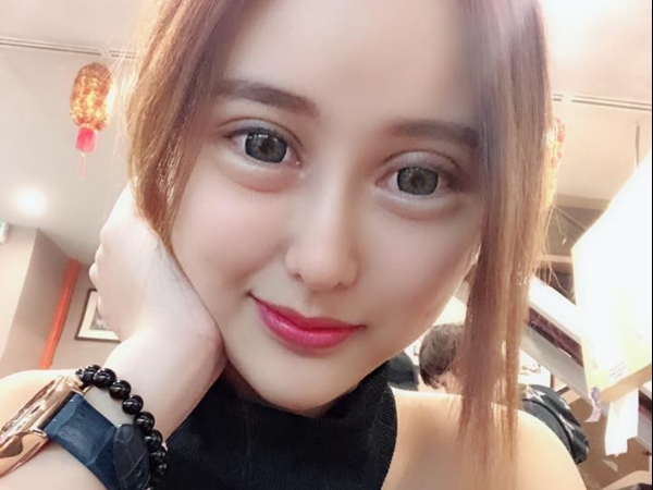 〔愚人季〕「蛇精女」是你?甜心網紅整過頭「眼凸、臥蠶外翻」 網友:怎麼變外星人?