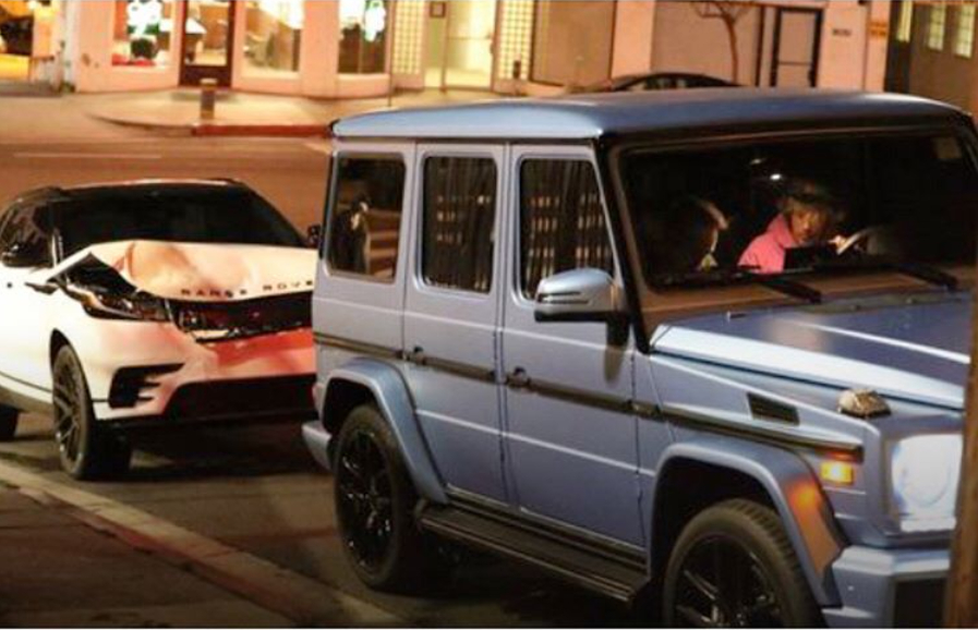 一波接著一波!小賈斯汀錄音後突遇車禍,追撞車車頭半毀!