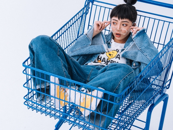 快樂無所不在！經典繽紛在 QUEEN SHOP 登場！