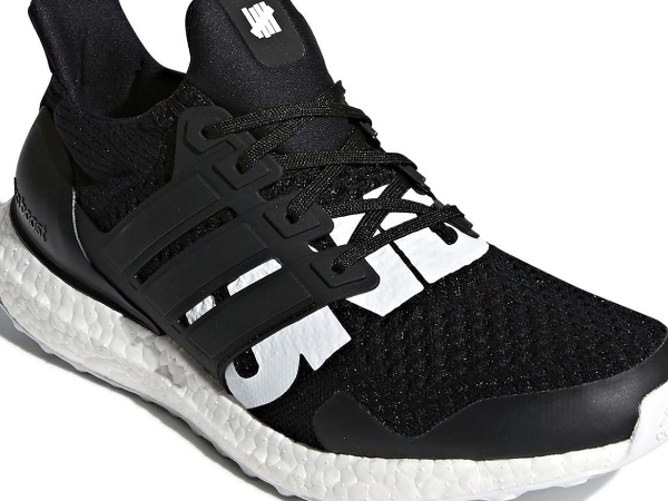 〔春日輕造型〕「 CEO 親上腳」!UNDEFEATED x adidas UltraBOOST 4.0 黑白版本即將登場!