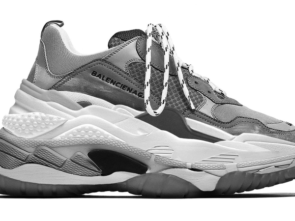 「加倍厚重」! Balenciaga 推出 Triple S 進化版「 Super-S 」更加碼推出「童鞋」尺寸!