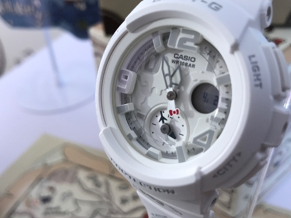 潮萌聯名再一發！編輯開箱 「BABY-G × Hello Kitty 限量聯名」系列錶款 小編：那個指針太犯規了！