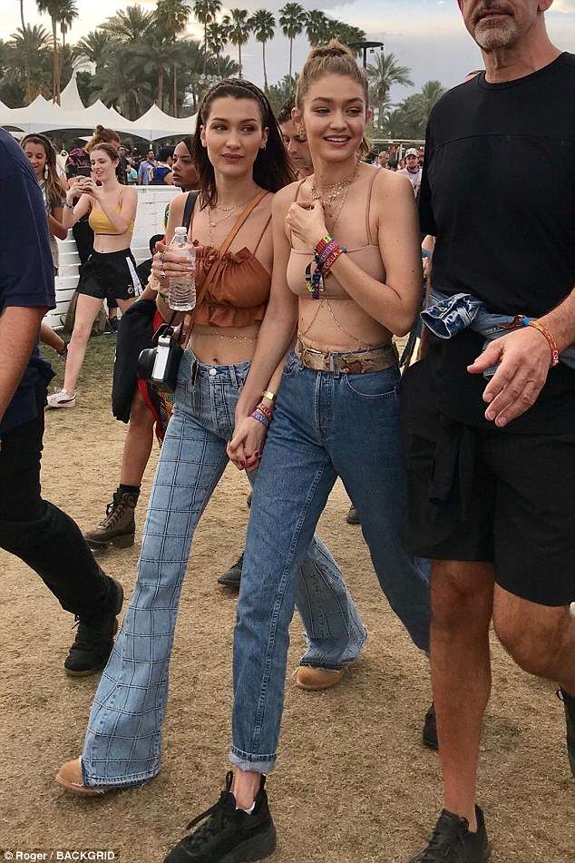 復合有望?!Coachella 威肯與貝拉好友坎達兒珍娜碰面!
