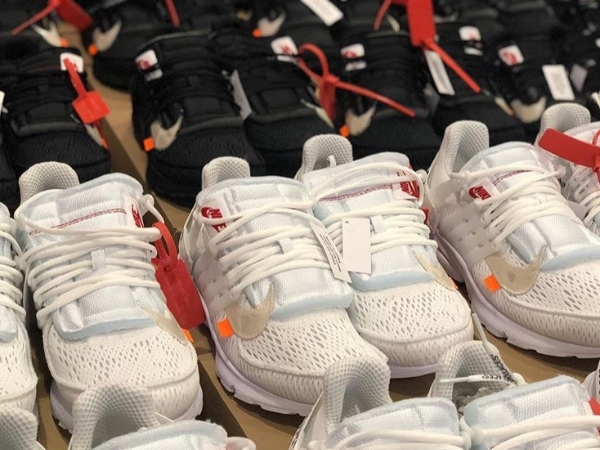 高清曝光!OFF-WHITE x NIKE Air Presto 「黑白雙煞」也即將發行?
