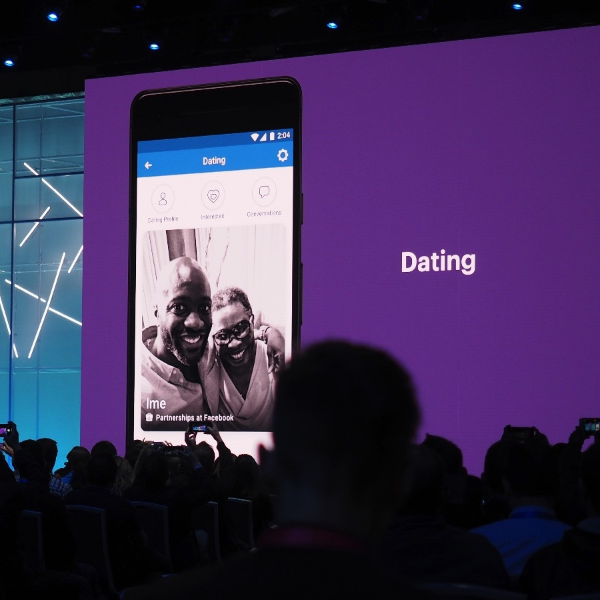 臉書也要當「紅娘」？創辦人馬克．佐克伯宣布即將推出全新「網路交友」服務！