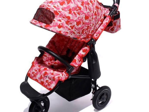 滿足潮爸媽的虛榮心！A BATHING APE® x AIRBUGGY  推出聯名嬰兒車！