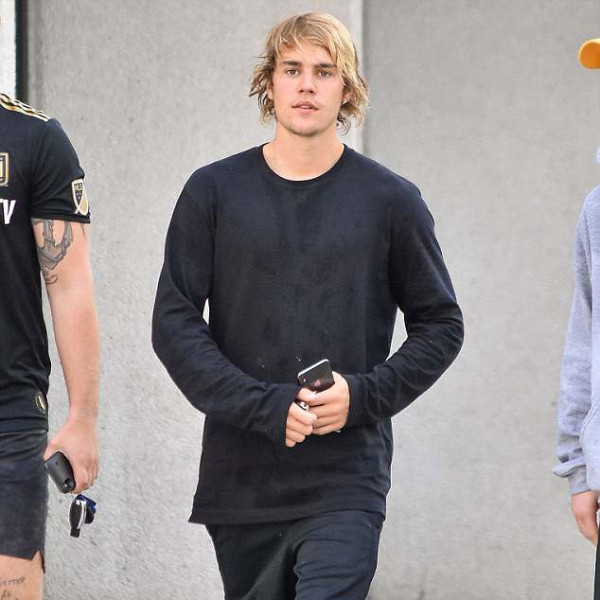 在家就可以開趴！小賈即將再度搬家，相中這棟超奢華豪宅！