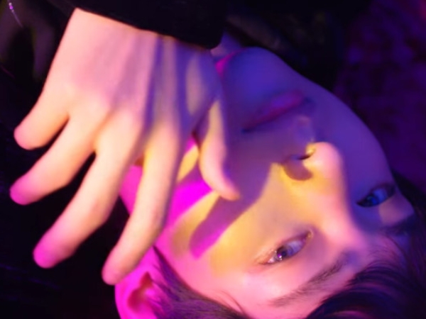 BTS 回歸在即！最新預告〈Singularity〉上線兩日觀看次數破 2000 萬　首日衝上 YouTube 美國榜 #2