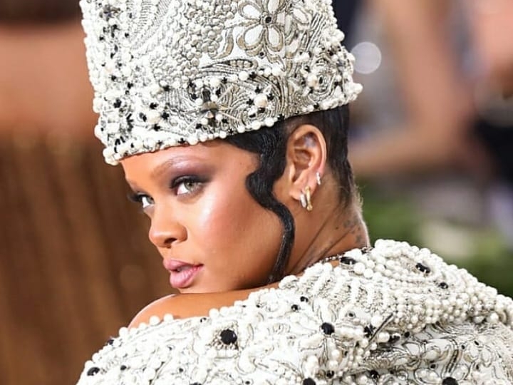 眾神降臨 Met Gala!盤點紅毯女神「驚艷造型 Top 6 」!