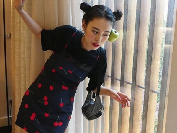 看完這位混血模特兒的 IG，保證能給中短髮女生學不完的「日系夏日編髮」靈感！