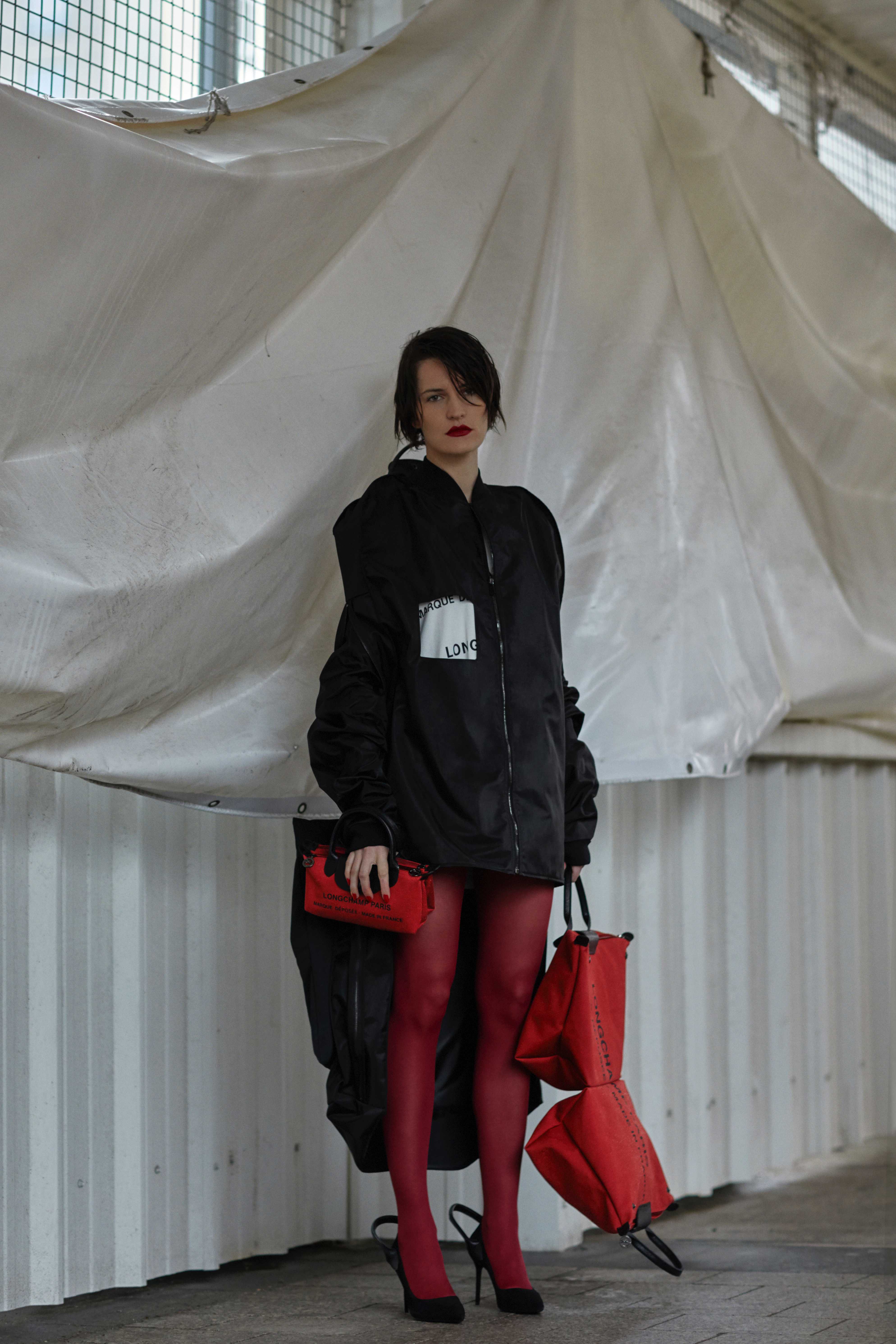 「Longchamp by Shayne Oliver 聯名系列」解構變形 Longchamp 經典 Le Pliage 手袋　賦予「旅行」無限可能！