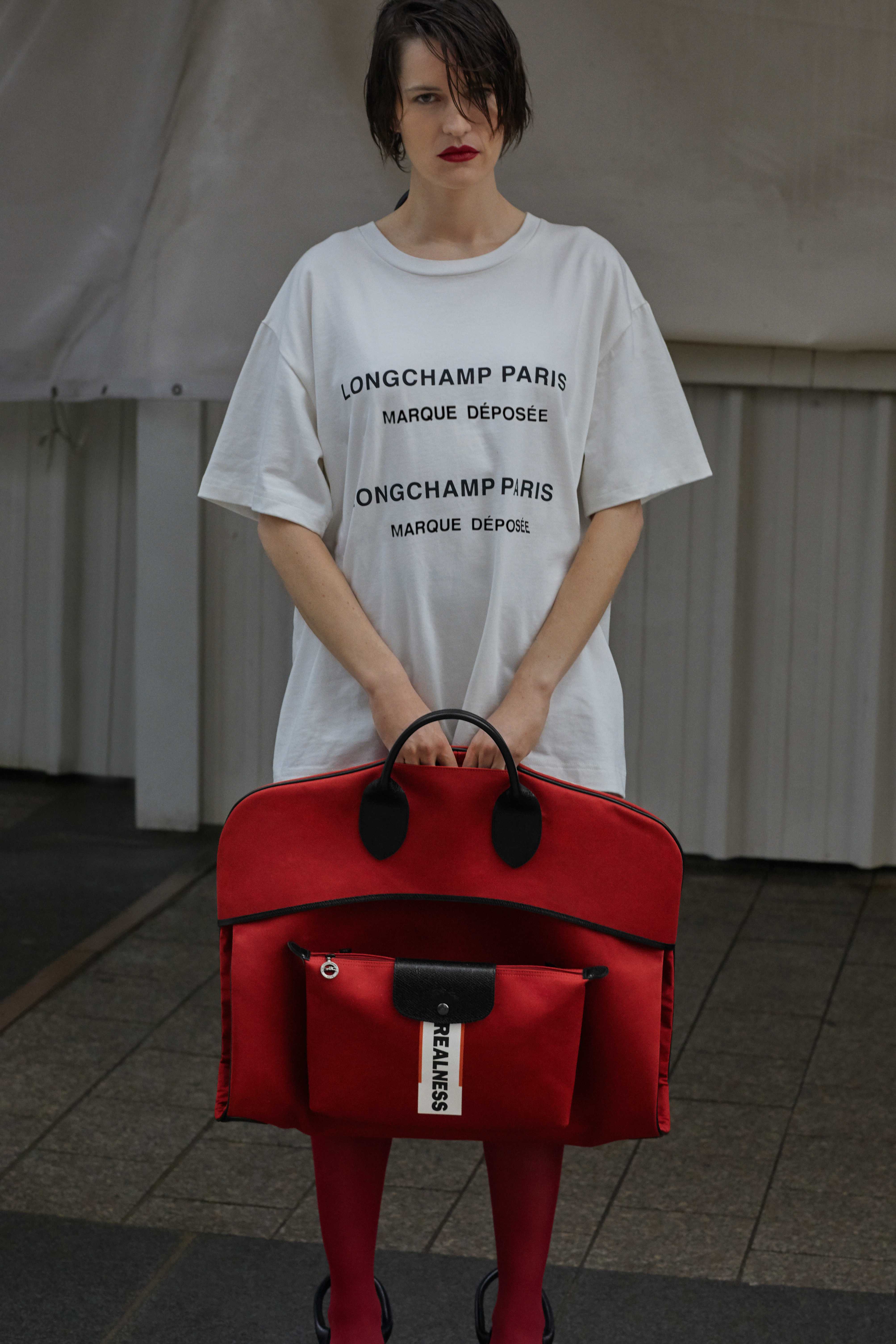 「Longchamp by Shayne Oliver 聯名系列」解構變形 Longchamp 經典 Le Pliage 手袋　賦予「旅行」無限可能！