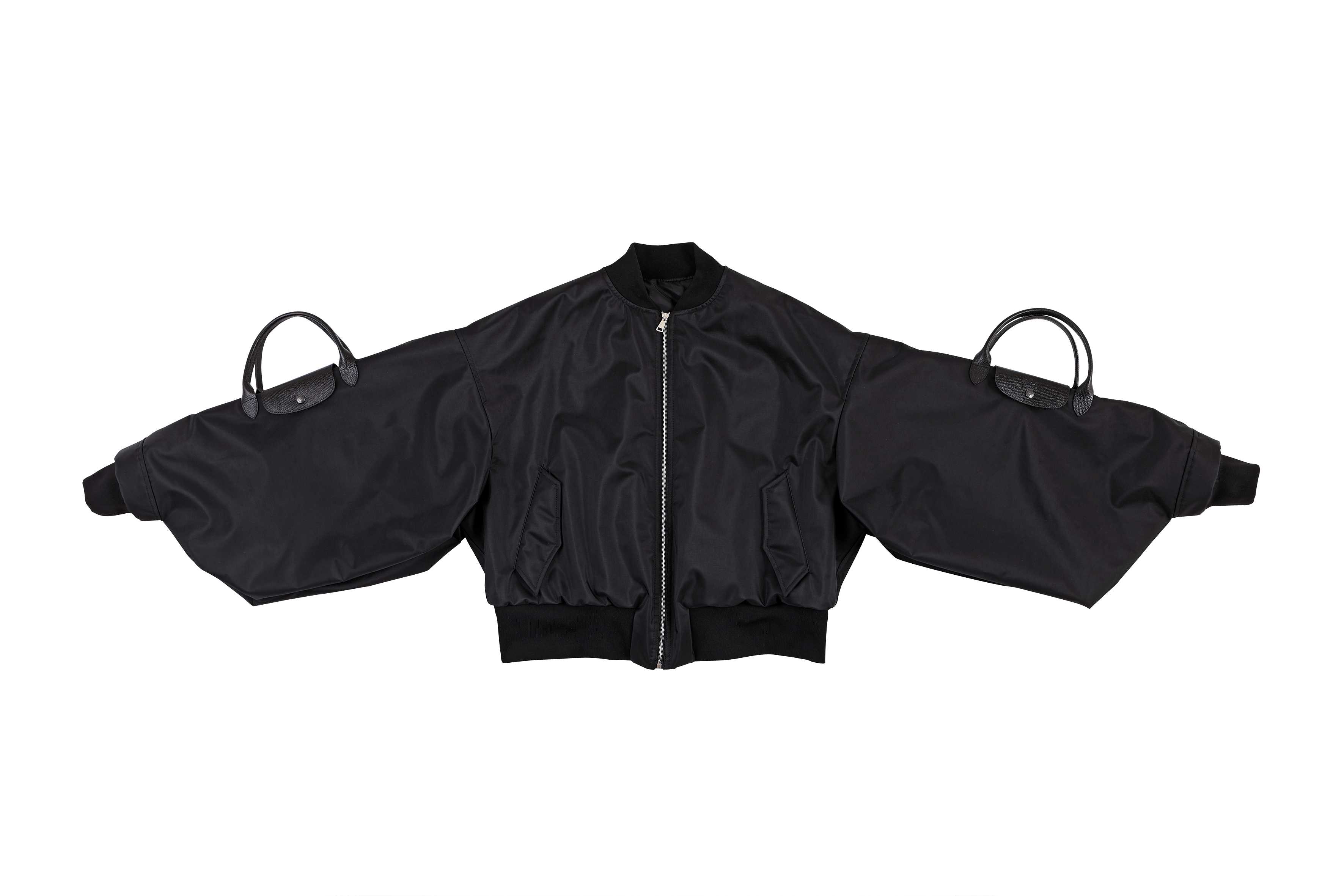 「Longchamp by Shayne Oliver 聯名系列」解構變形 Longchamp 經典 Le Pliage 手袋　賦予「旅行」無限可能！
