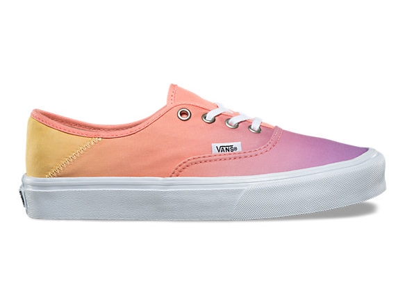 Vans 「漸層夕陽」系列配色更像「 IG 聯名款」？