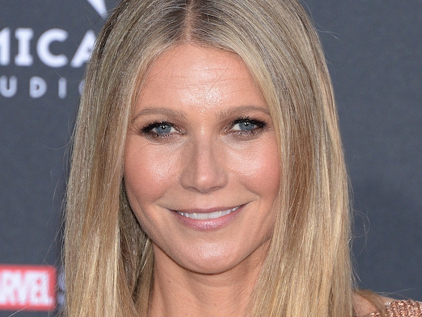 Gwyneth Paltrow 難得貼出女兒正臉照，14 歲的她美貌已引起討論！