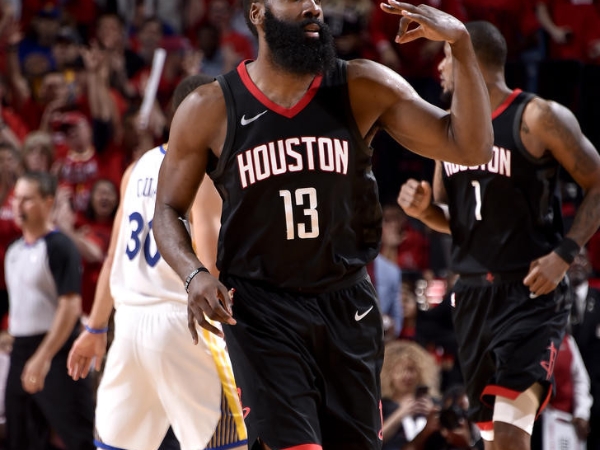 KD 怒砍 38 分也無用!火箭掀起「狂暴 3 分雨攻勢」 擊垮勇士將系列賽扳平!