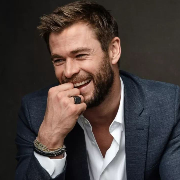 雷神索爾加上地表最強老爸，《MIB 星際戰警》續集陣容超強大！