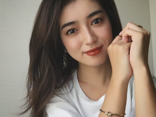 【野生抓正妹❤】港風復古女郎！最近人氣很高的漂亮姐姐－大口智惠美