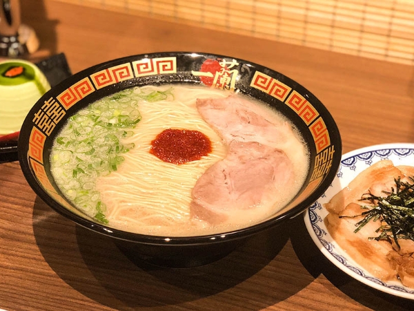 全球唯一仿造昭和 35 年的店鋪在台，吃不到本店別再錯過「別館」了！