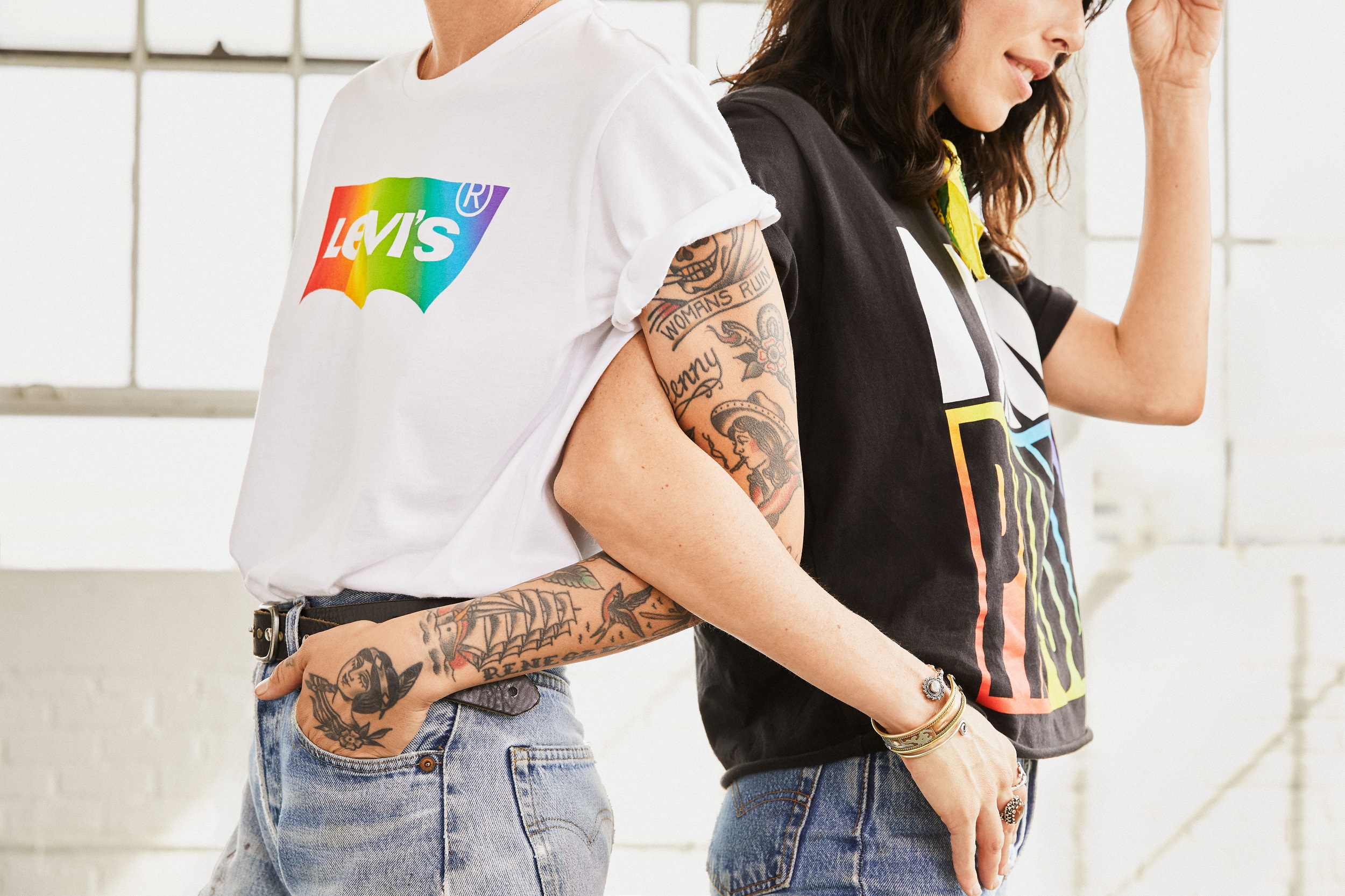 「做自己 I AM  _______」  以真我宣言為名 LEVI’S® 2018年Pride平權系列 驕傲上市