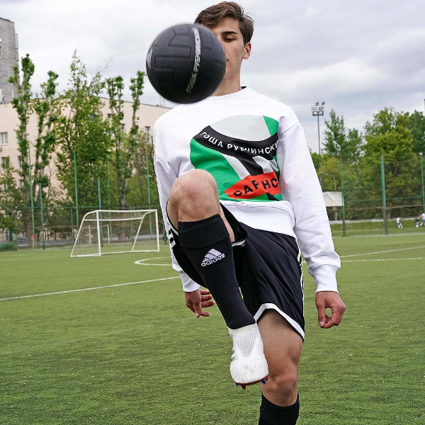 〔最佳旅扮〕為世界盃預熱！Gosha Rubchinskiy 攜手 adidas Football 推 2018 聯乘系列