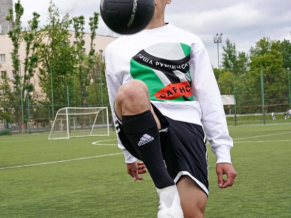 〔最佳旅扮〕為世界盃預熱！Gosha Rubchinskiy 攜手 adidas Football 推 2018 聯乘系列