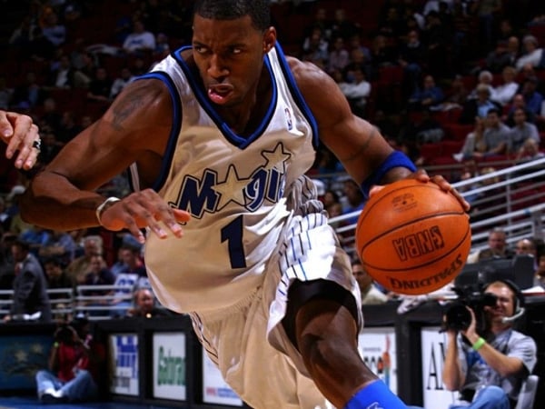Tracy McGrady經典戰靴升級回歸！adidas 「T-MAC 1 BOOST 」版本諜照曝光