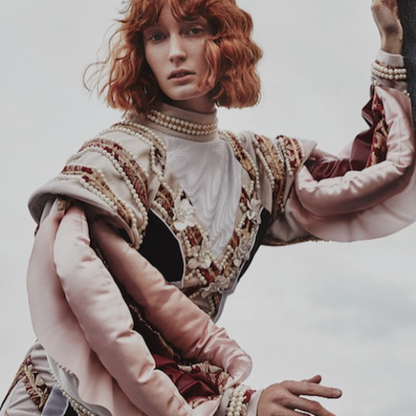 【去你的弱】最浮誇的衝撞！柏林時裝品牌 NAMILIA 2018 春夏系列赤裸地推出「生殖器」造型衣物