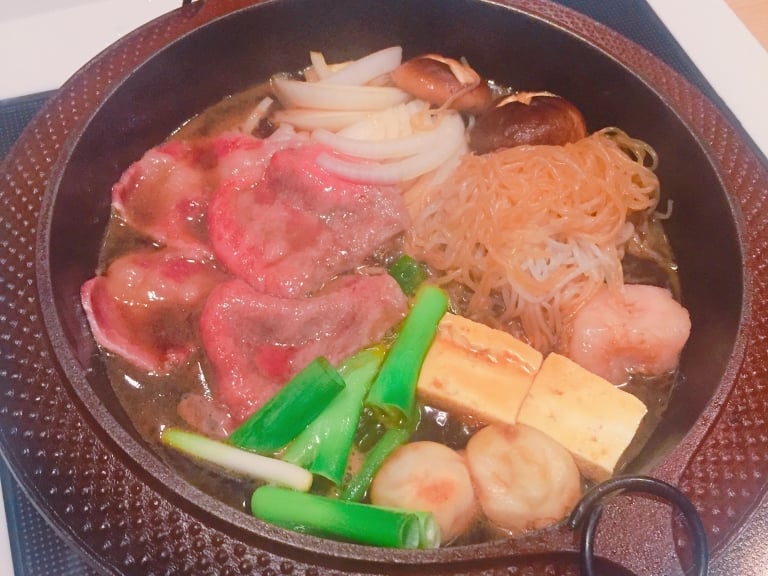 『大阪美食』肉食控必去朝聖！就是這間黑毛和牛壽喜燒讓人中毒癮，沒去將遺憾終生啊！