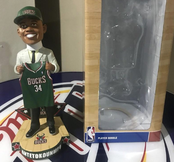 喬丹變白人、大鬍子燙玉米鬚?盤點「史上最糟糕 NBA 球員玩偶」 絕對讓你笑到不行!