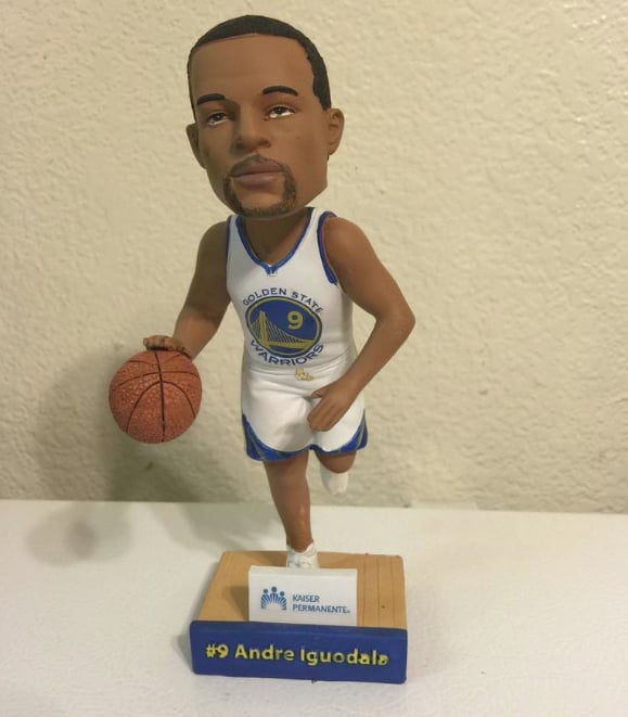 喬丹變白人、大鬍子燙玉米鬚?盤點「史上最糟糕 NBA 球員玩偶」 絕對讓你笑到不行!