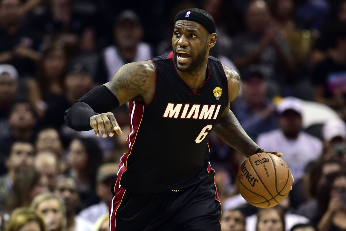 喬丹變白人、大鬍子燙玉米鬚?盤點「史上最糟糕 NBA 球員玩偶」 絕對讓你笑到不行!