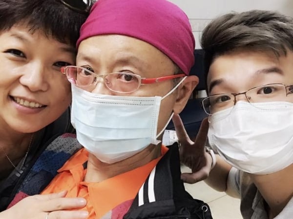 腦癌父離世！人氣Youtuber「星培」感性回憶：爸爸不喜歡我們流眼淚，所以不要哭！