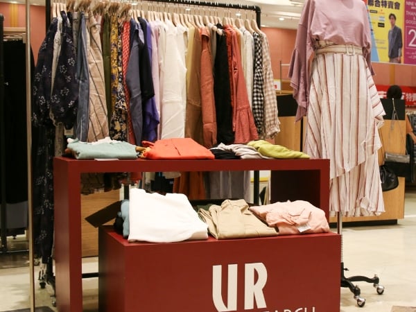 日本服飾品牌 URBAN RESEARCH 為期一週「忠孝 SOGO 期間限定店」最低五折!