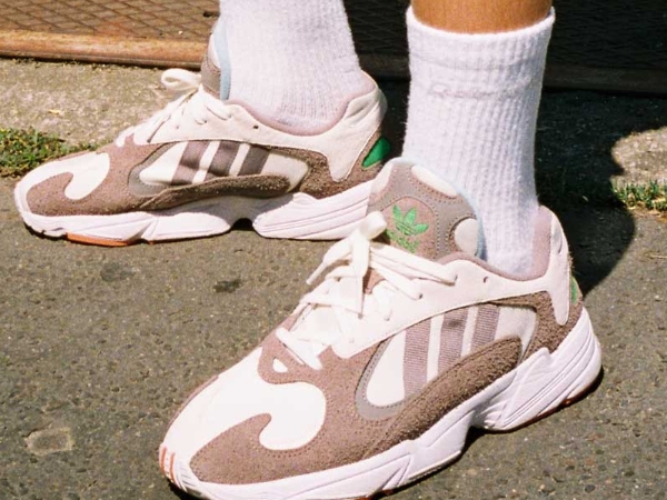 adidas YUNG-1 新配色曝光！ 德國知名球鞋店鋪 Solebox 總經理親上腳，難道是下一雙聯名鞋款？