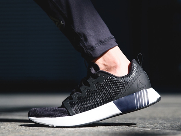 緊扣 3 大跑步關鍵字！Reebok 全新鞋型 FUSIUM RUN 霸氣變身「城市潮跑代名詞」！