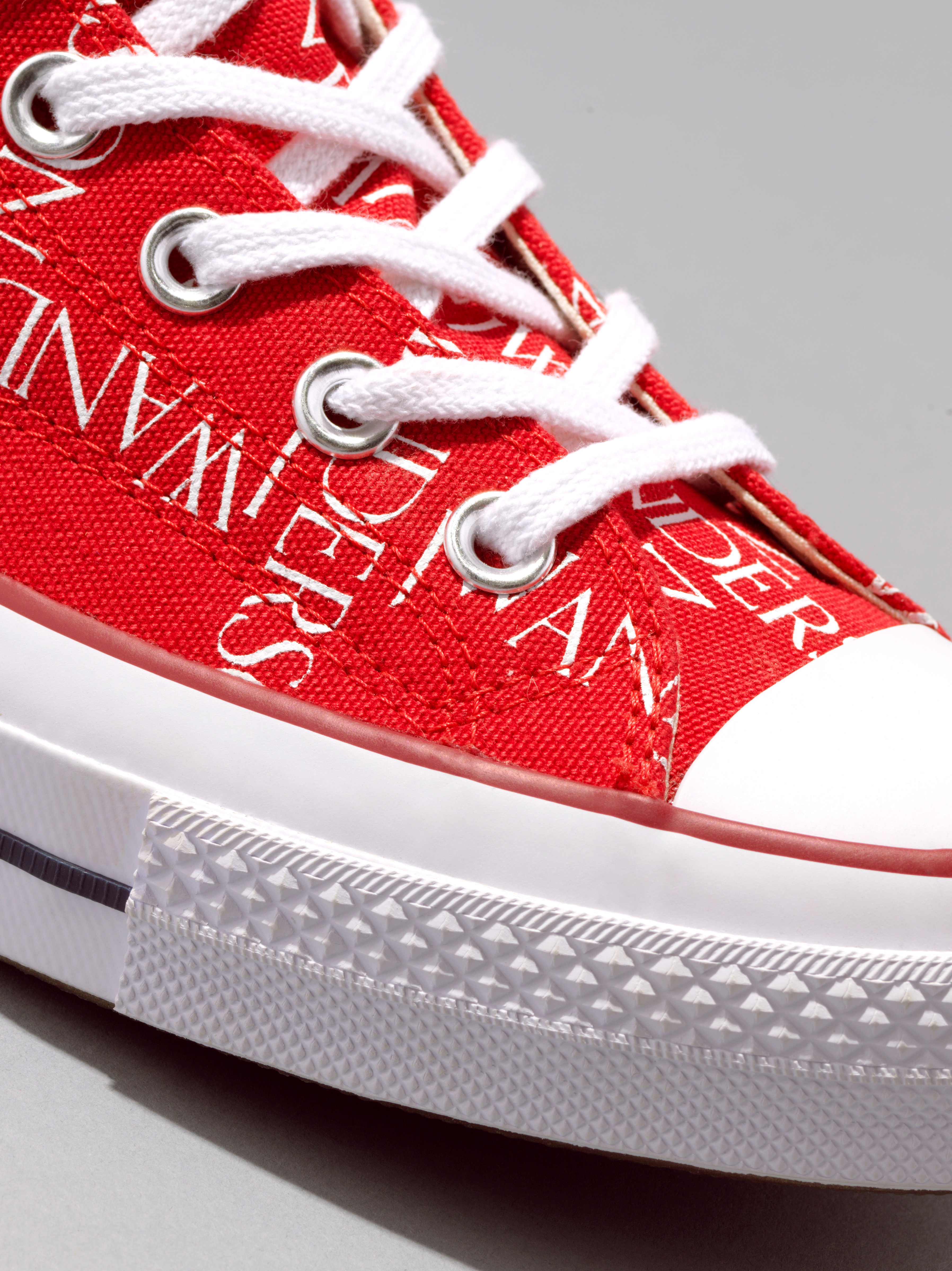 現代時尚與當代工藝的碰撞！Converse X  JW Anderson GRID 特別聯名系列本週發售！