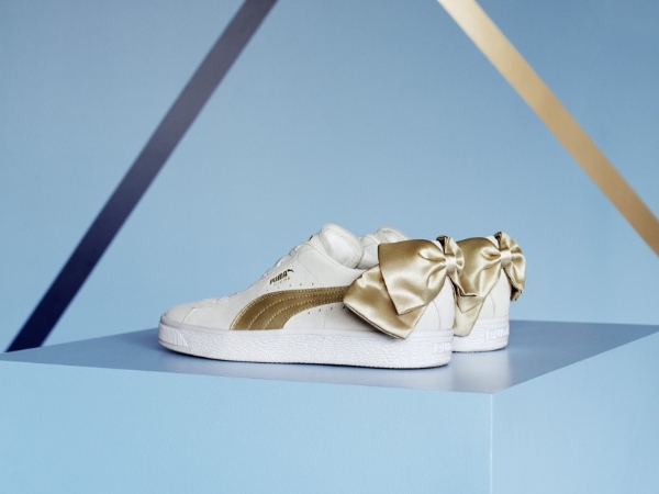 PUMA蝴蝶效應再起 SUEDE Bow Varsity 夏日煙花新色璀璨登場 新女力 Cara Delevingne 再現「獨鍾我心」自信風采