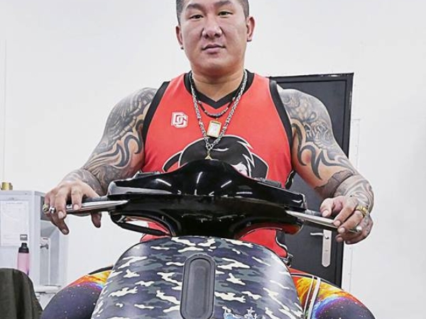 在我眼裡就是詐欺！「館長」列點開噴健身網紅「Tao」：我下面沒有你這種小弟