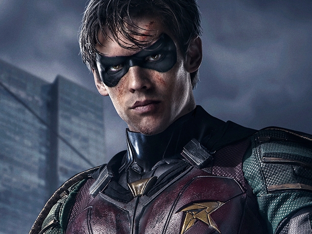 Robin 大罵「Fxxk Batman」,新英雄聯盟《Titans》預告登場!