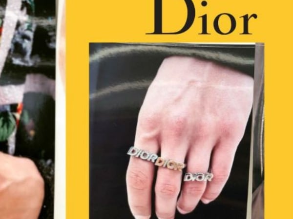 很難不心動!Dior 新任潮女設計師公開本季「飾品系列」首波近照!