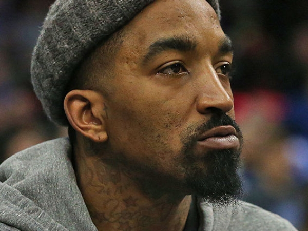 麻煩纏身!JR.Smith 夜店發生爭執怒摔球迷昂貴手機