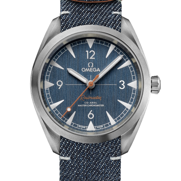 歐米茄推出丹寧靈感的鐵霸腕錶