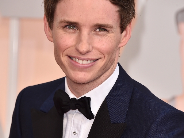 踏上成魔之路，Eddie Redmayne 出演美國真實連環殺人護士！