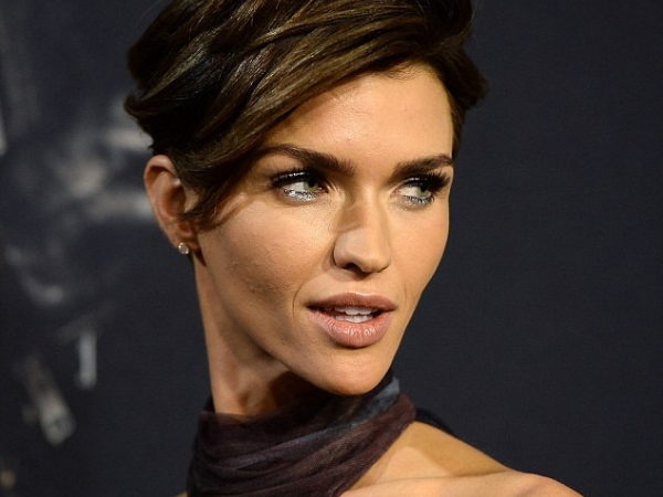 Ruby Rose 演出「蝙蝠女俠」被大量 DC 迷抗議　讓她受不了關閉推特！