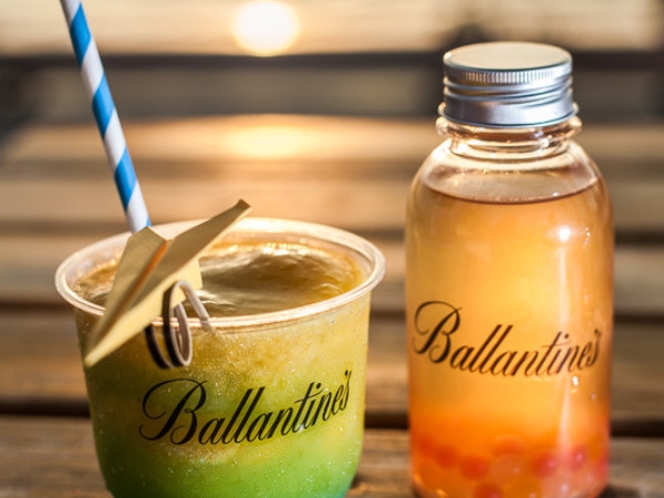 全台最高顏值　百齡罈駐足全球首間「膠囊系列」威士忌風尚酒吧 Ballantine’s 百齡罈「B HOUSE」貨櫃酒吧全新開幕
