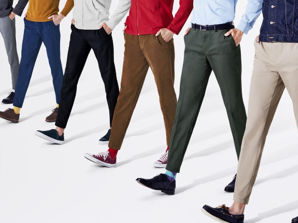 買褲子送襪子！UNIQLO 推出全新顯腿長、易整燙九分褲系列，打造秋冬九分時尚
