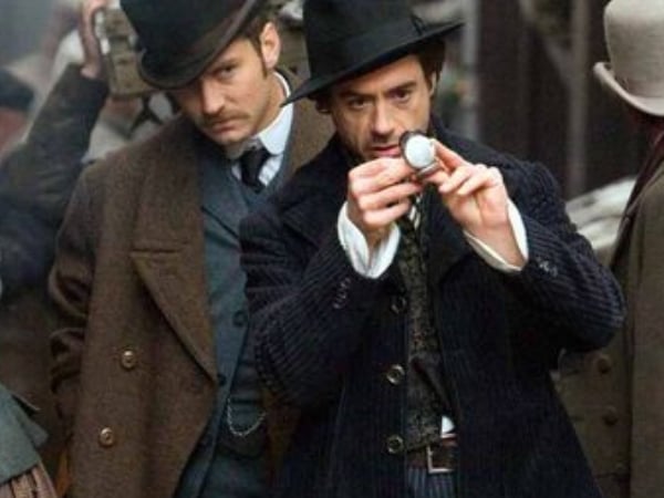 小勞勃道尼暗示《福爾摩斯 3》即將開拍　「正在練習我的 Sherlock 表情」！
