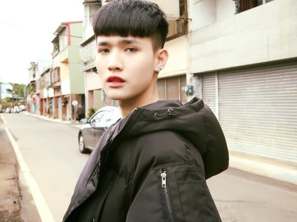 痛批保險套太厚沒感覺！煎熬弟「鍾明軒」自曝懂的比直男多　同步公開「愛滋檢驗」結果