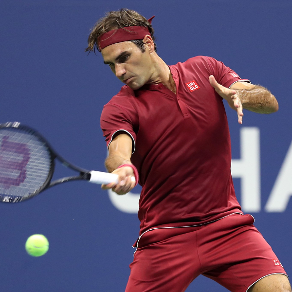 發生高達 76 次失誤！「網球天王」Roger Federer 美網爆冷吞敗　無緣晉級男單 8 強！